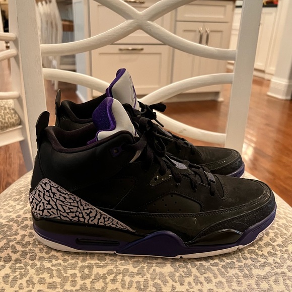 Jordan Son of Mars Low - Picture 2 of 9